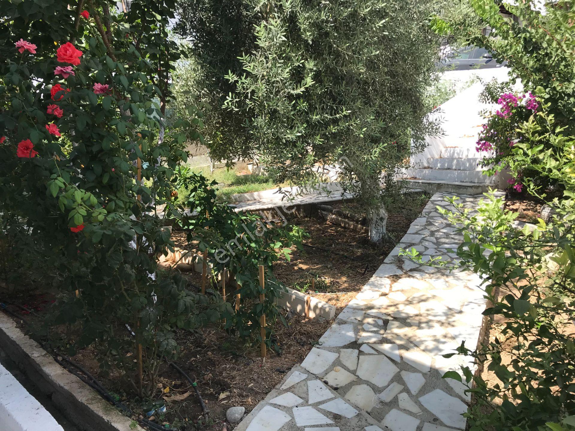 Denize Sıfır Sitede, Deniz Manzaralı Müstakil Eşyalı Dubleks Villa - Görsel 26