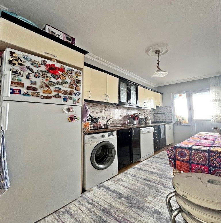 Merkezi Konum Kiracılı 2+1 Kaçırılmayacak Acil Satılık Daire! - Görsel 7