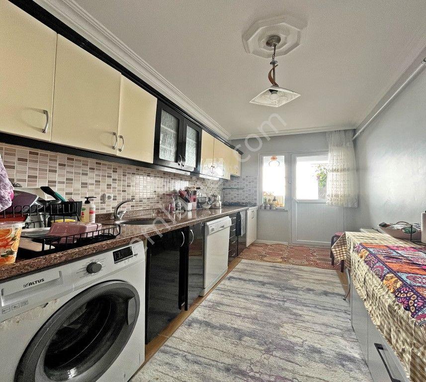 Merkezi Konum Kiracılı 2+1 Kaçırılmayacak Acil Satılık Daire! - Görsel 8