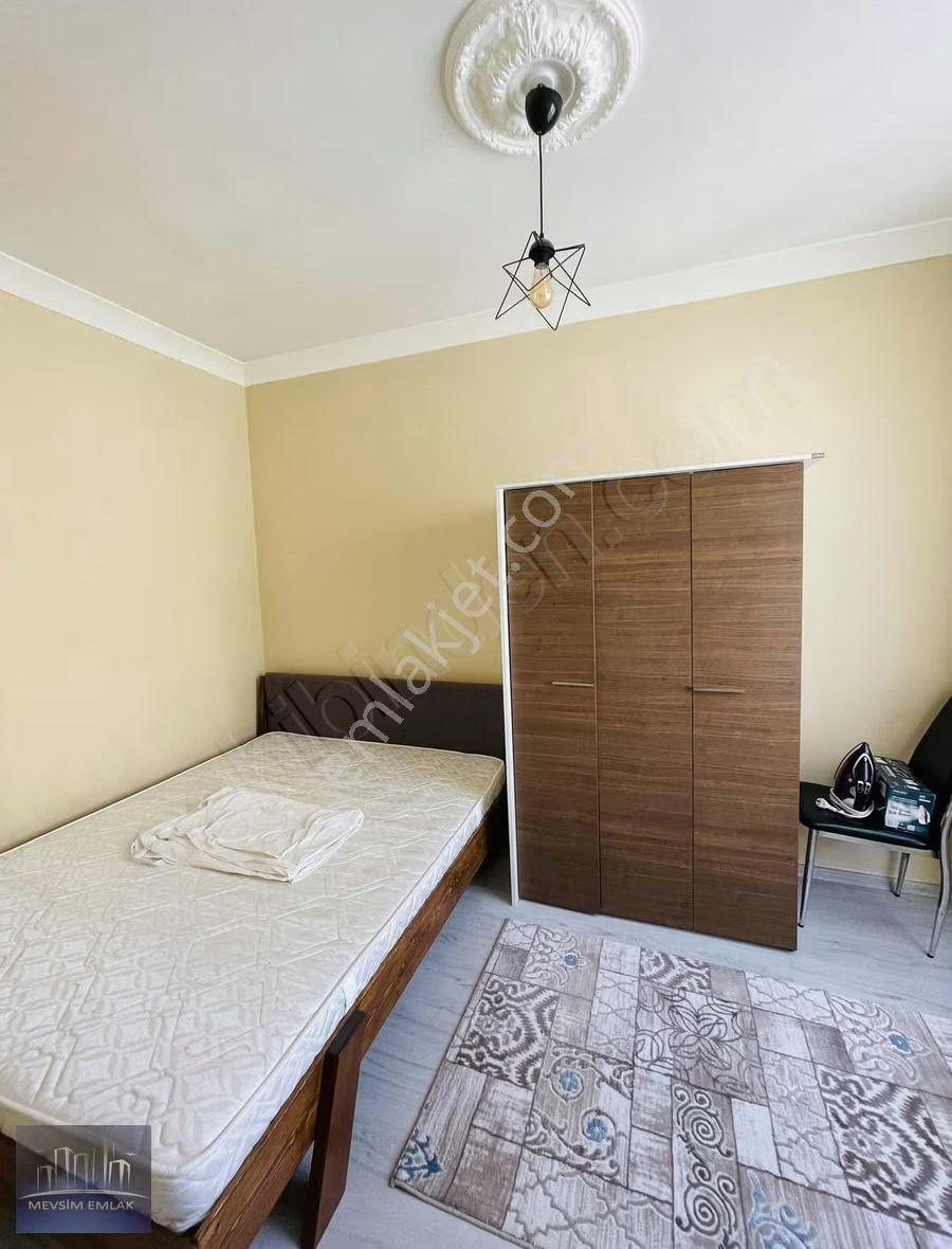 Van Alipaşa'da Memura Kiralık Eşyalı 1+1 Balkonlu Lüks Daire - Görsel 2