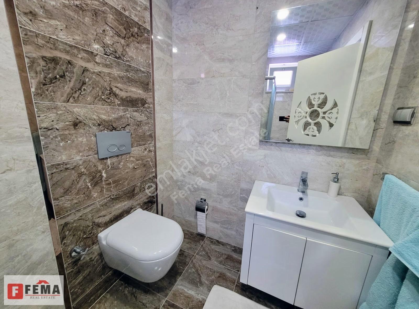 Sitede Bahçeli Açık Havuzlu Satılık 6+1 Modern Villa - For Sale - Görsel 17