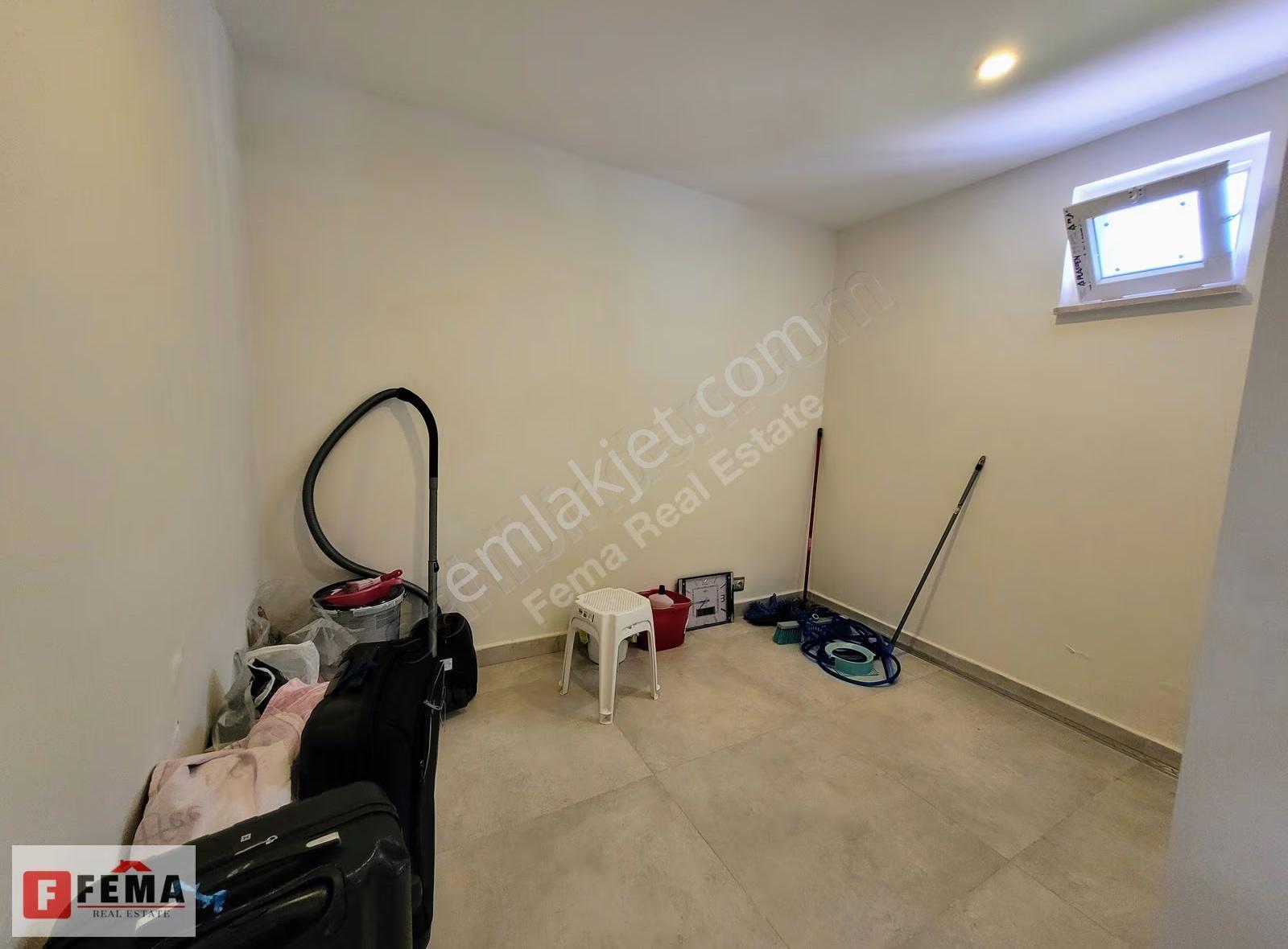 Sitede Bahçeli Açık Havuzlu Satılık 6+1 Modern Villa - For Sale - Görsel 3