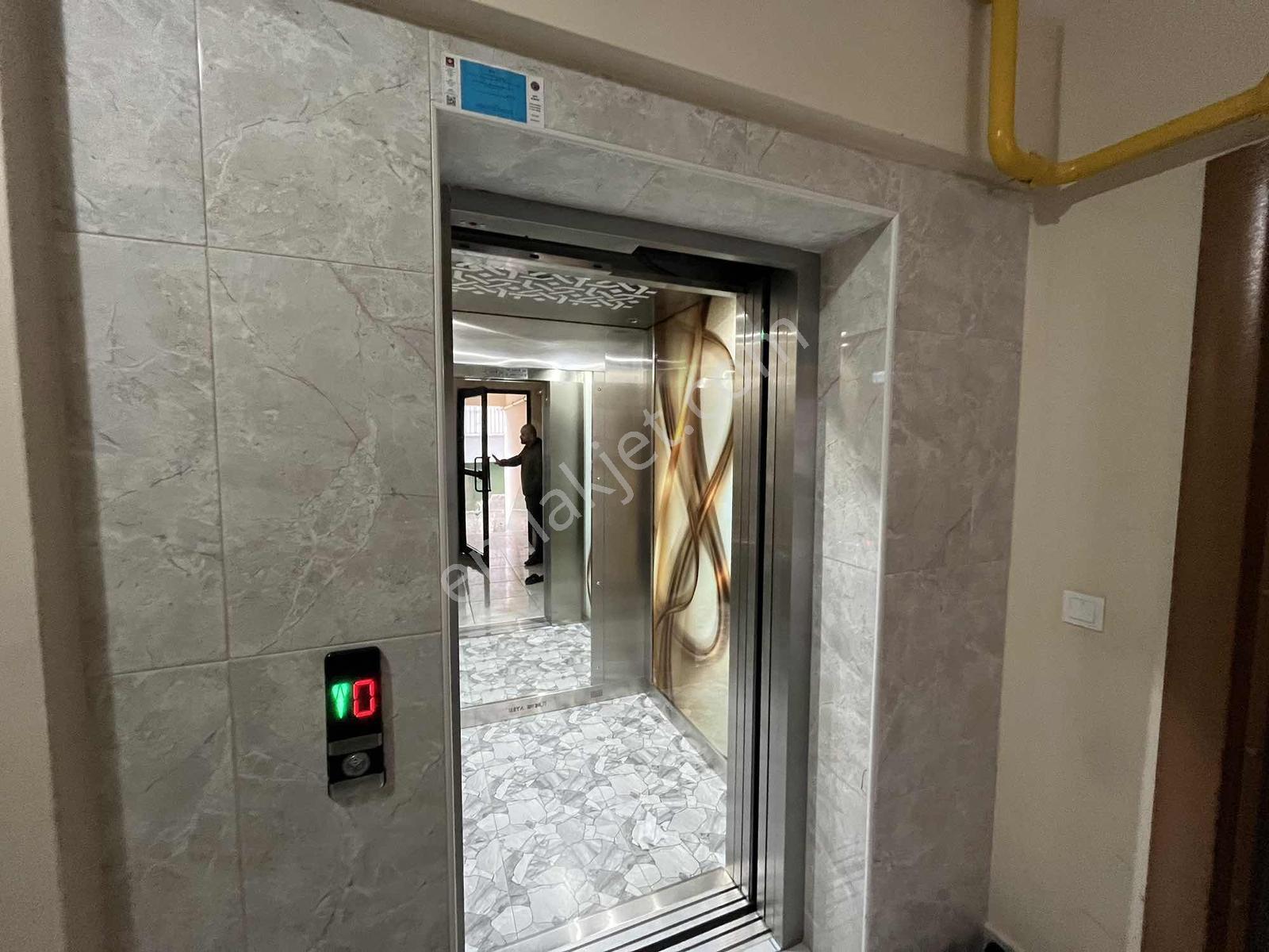 Remax İbrahim Bülbül Samsun Bafrada Merkezi Konumda Satılık 2+1 - Görsel 10