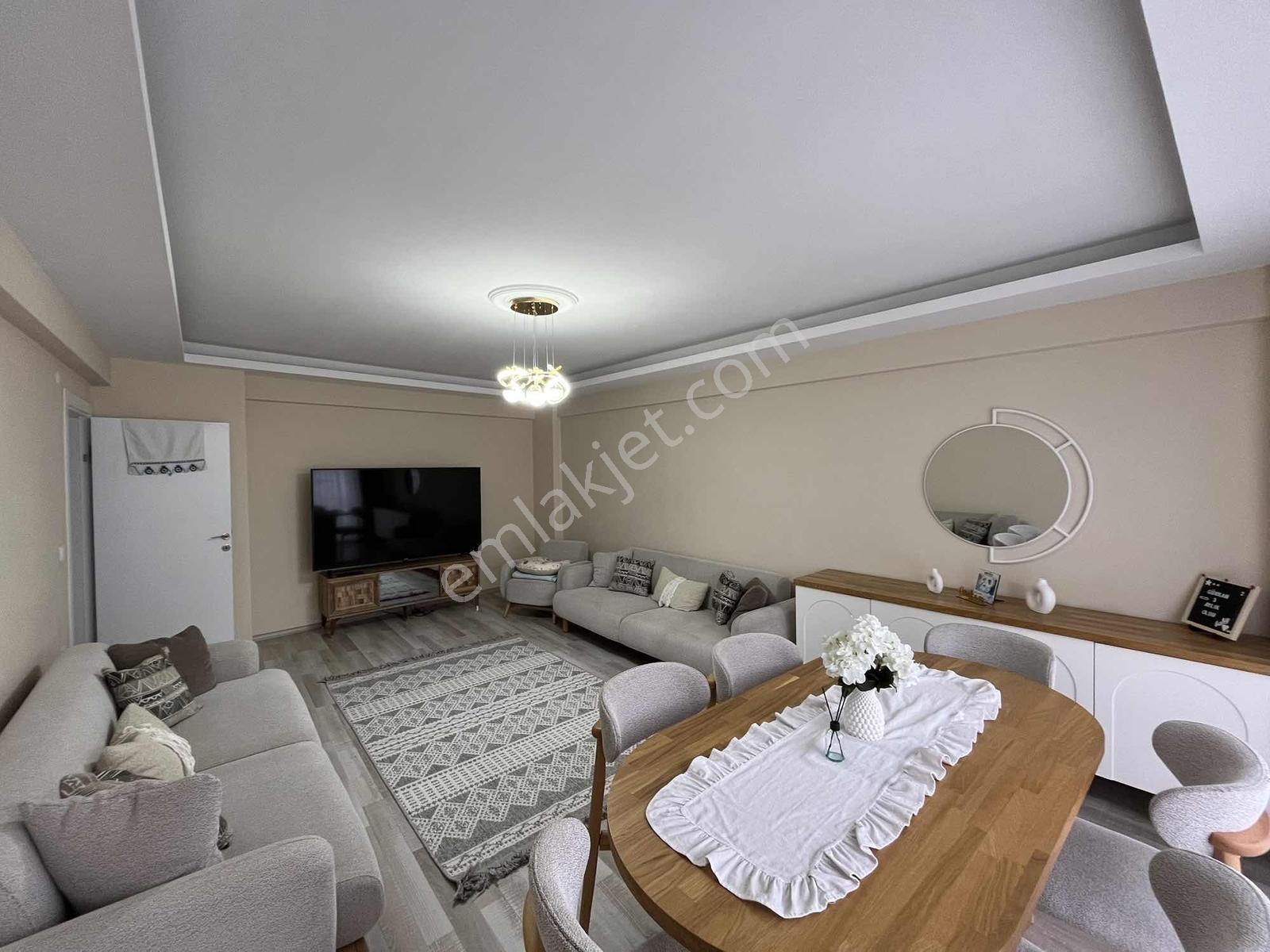 Remax İbrahim Bülbül Samsun Bafrada Merkezi Konumda Satılık 2+1 - Görsel 11
