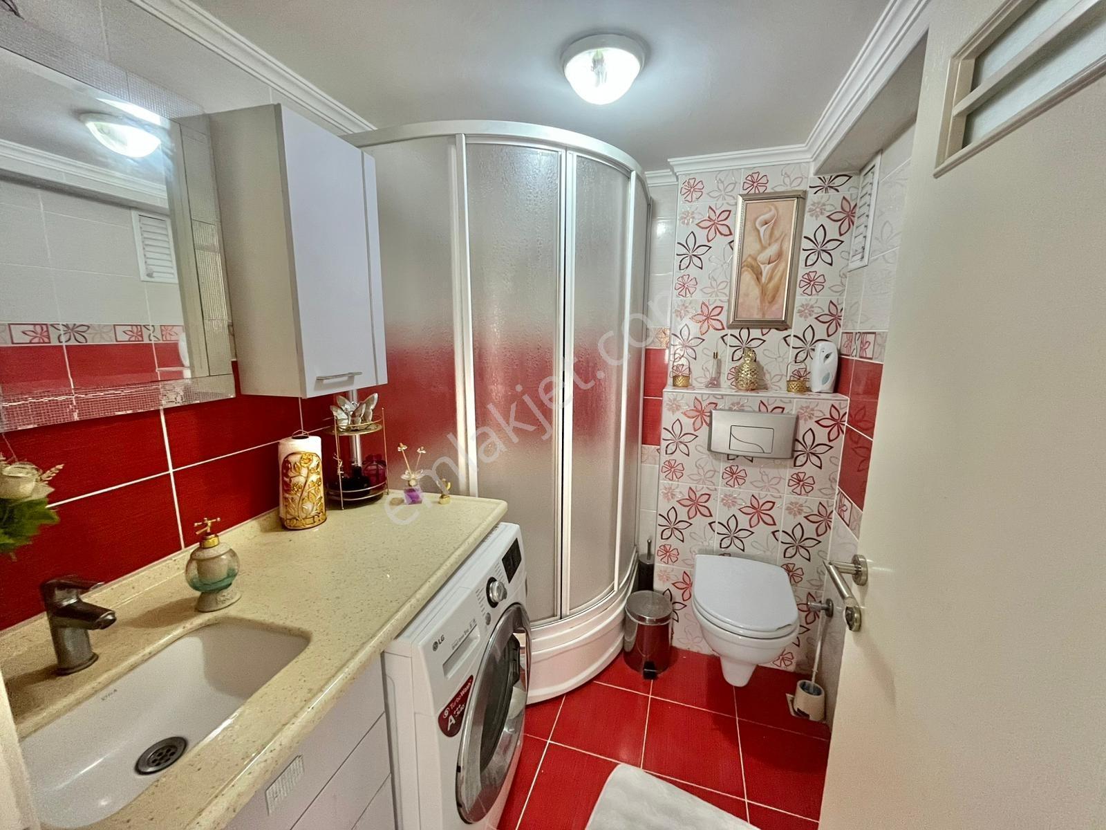 Güzelyalı Eğitim Mah Satılık 4+2 Havuzlu Dubleks Daire - Görsel 16