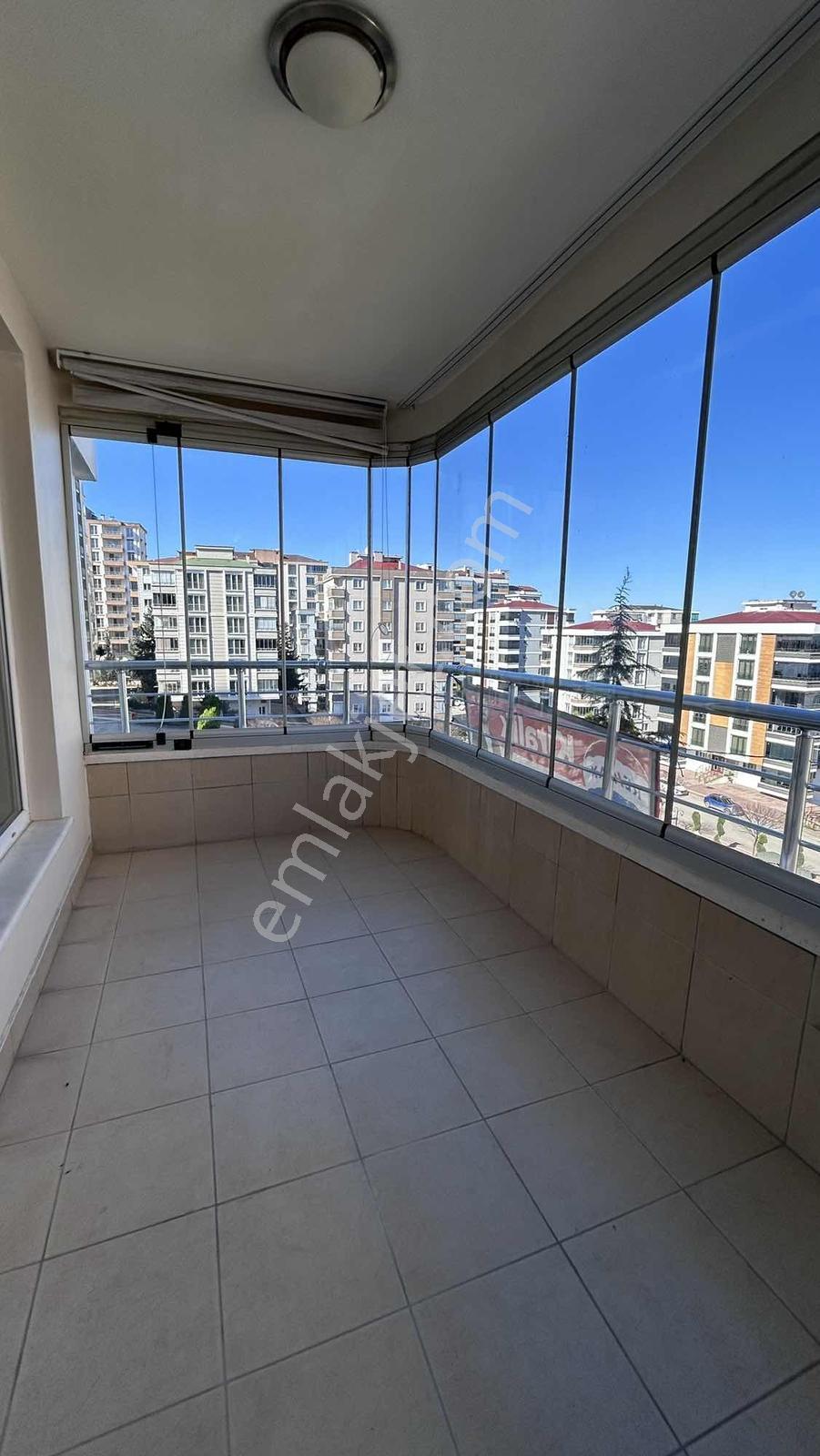 Atakent Mah. Cağaloğlu'na Yakın Geniş Ve Ferah Kiralık 3+1 Daire - Görsel 18
