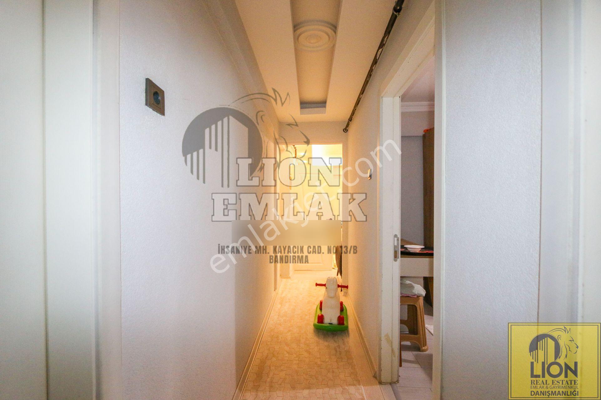 Lıon Emlak'tan Çarşı Merkez'e Yakın , Masrafsız Satılık 2+1 Daire - Görsel 26
