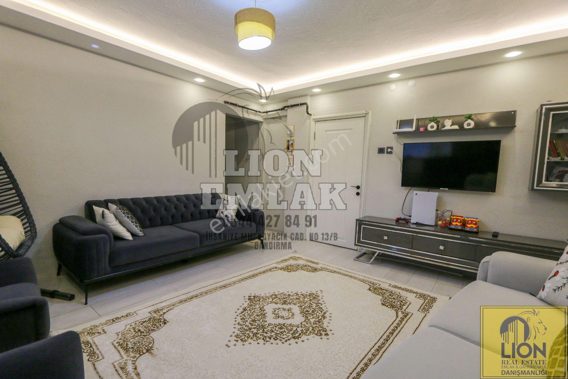 Lıon Emlak'tan Çarşı Merkez'e Yakın , Masrafsız Satılık 2+1 Daire - Görsel 6