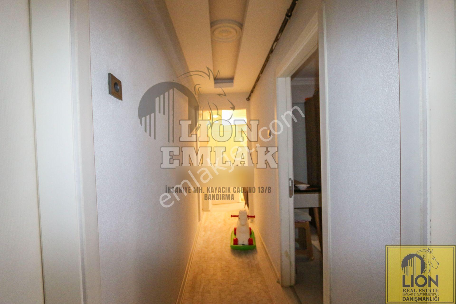 Lıon Emlak'tan Çarşı Merkez'e Yakın , Masrafsız Satılık 2+1 Daire - Görsel 9
