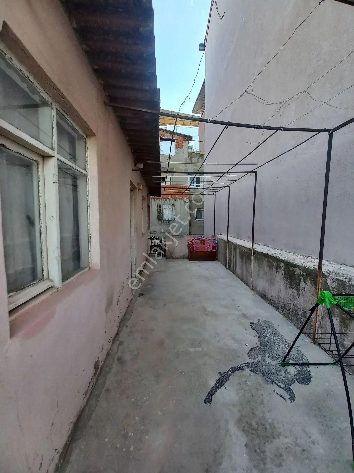 İzmir Bornova Zafer'de Satılık İki Katlı Müstakil Bina - Görsel 10