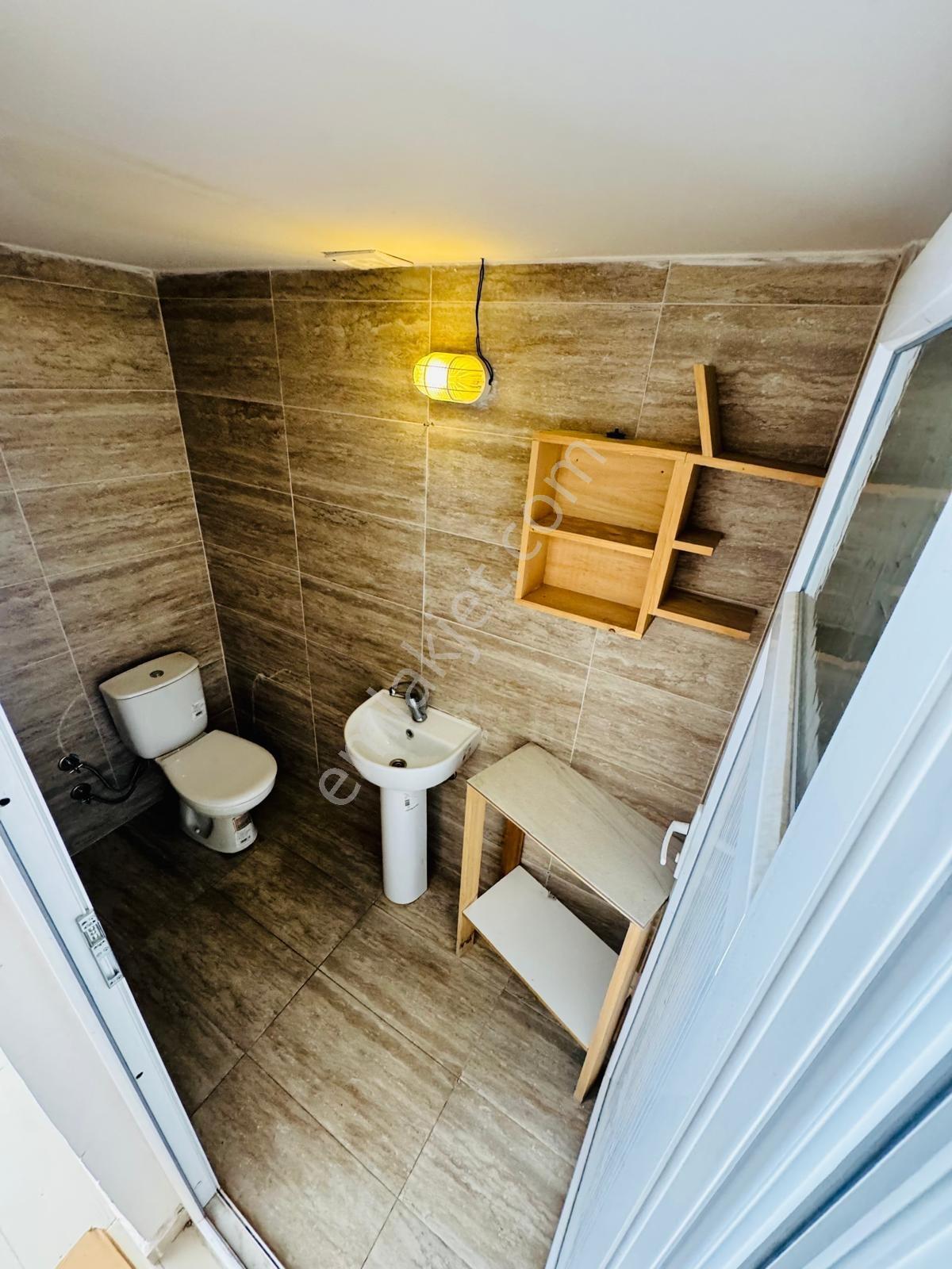 K.çiğli De Anadolu Caddesi Ve İzbana Yakın 262 M2 Kiralık Dükkan - Görsel 9