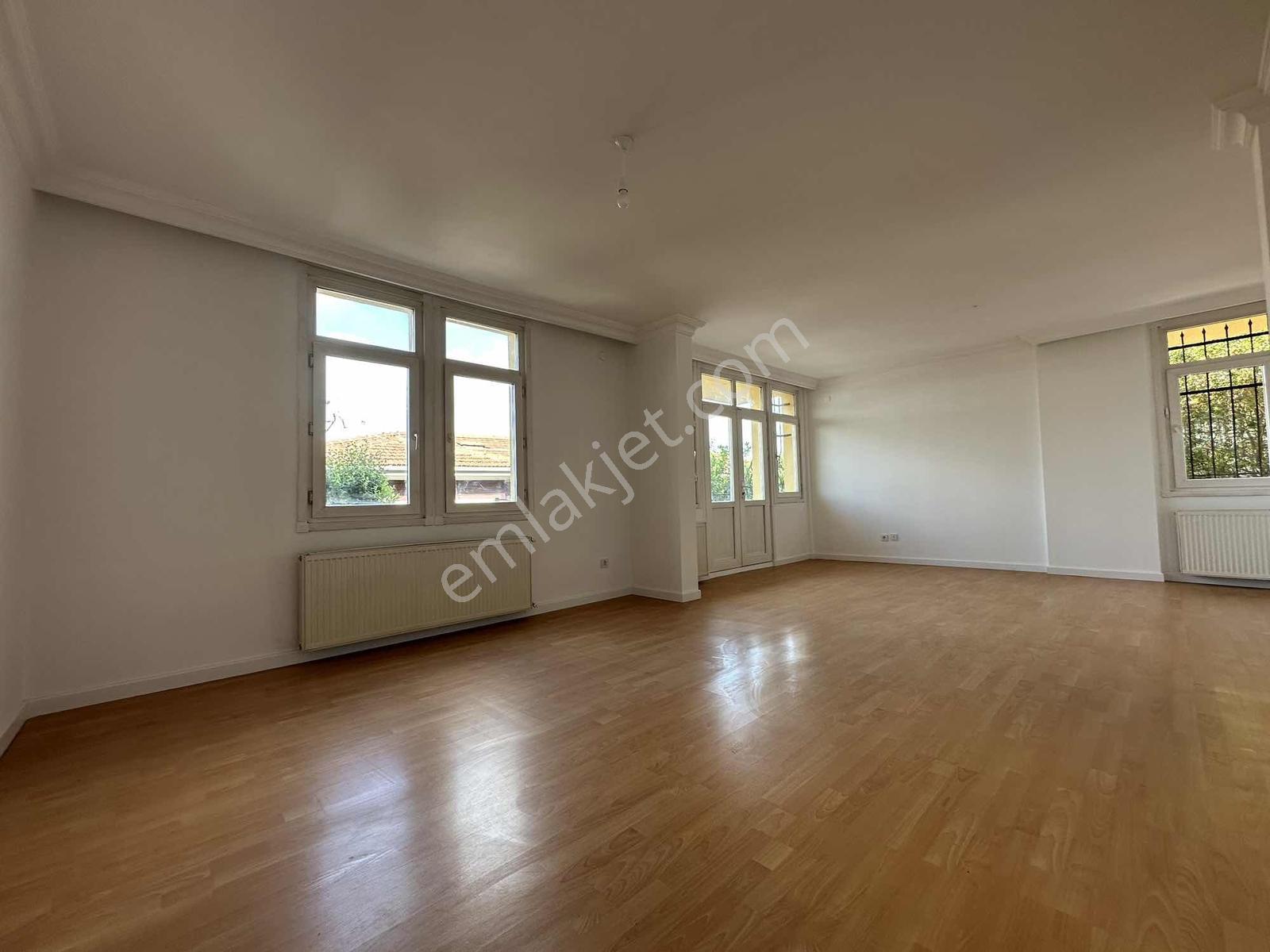 Çengelköy Ata2 Sitesinde 180 M2 Tertemiz Dublex Villa - Görsel 7