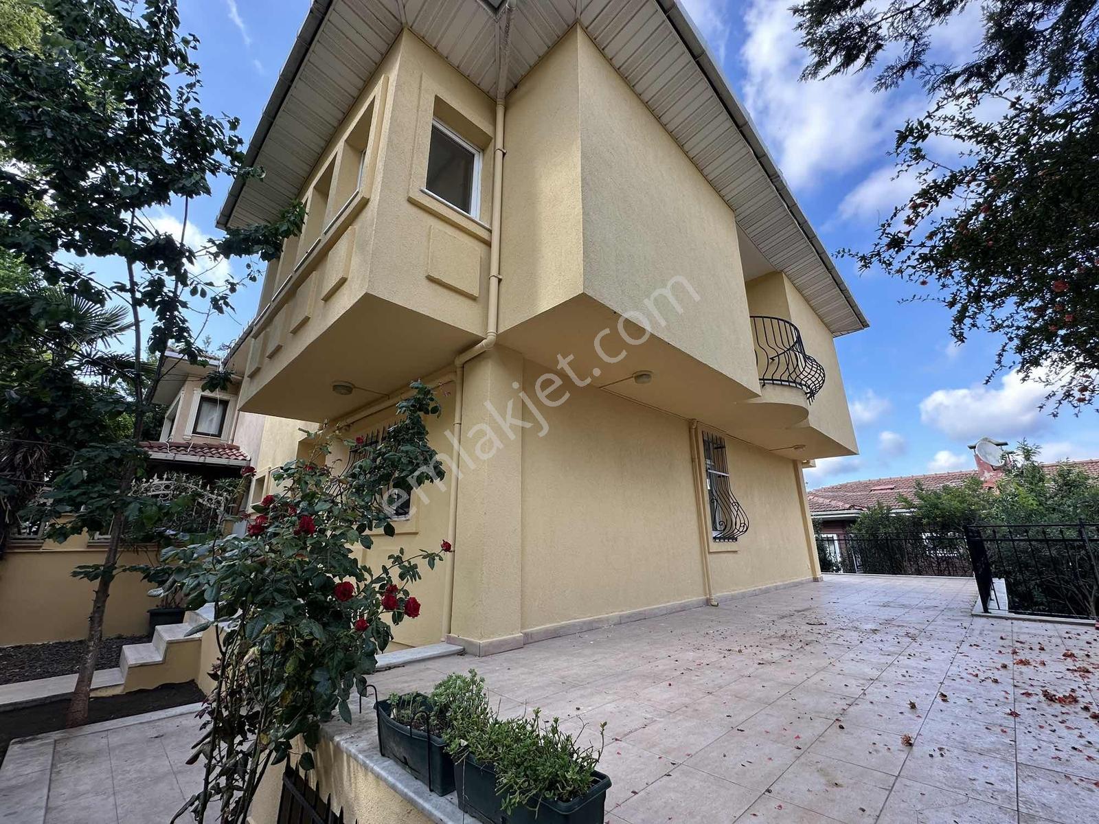 Çengelköy Ata2 Sitesinde 180 M2 Tertemiz Dublex Villa - Görsel 31