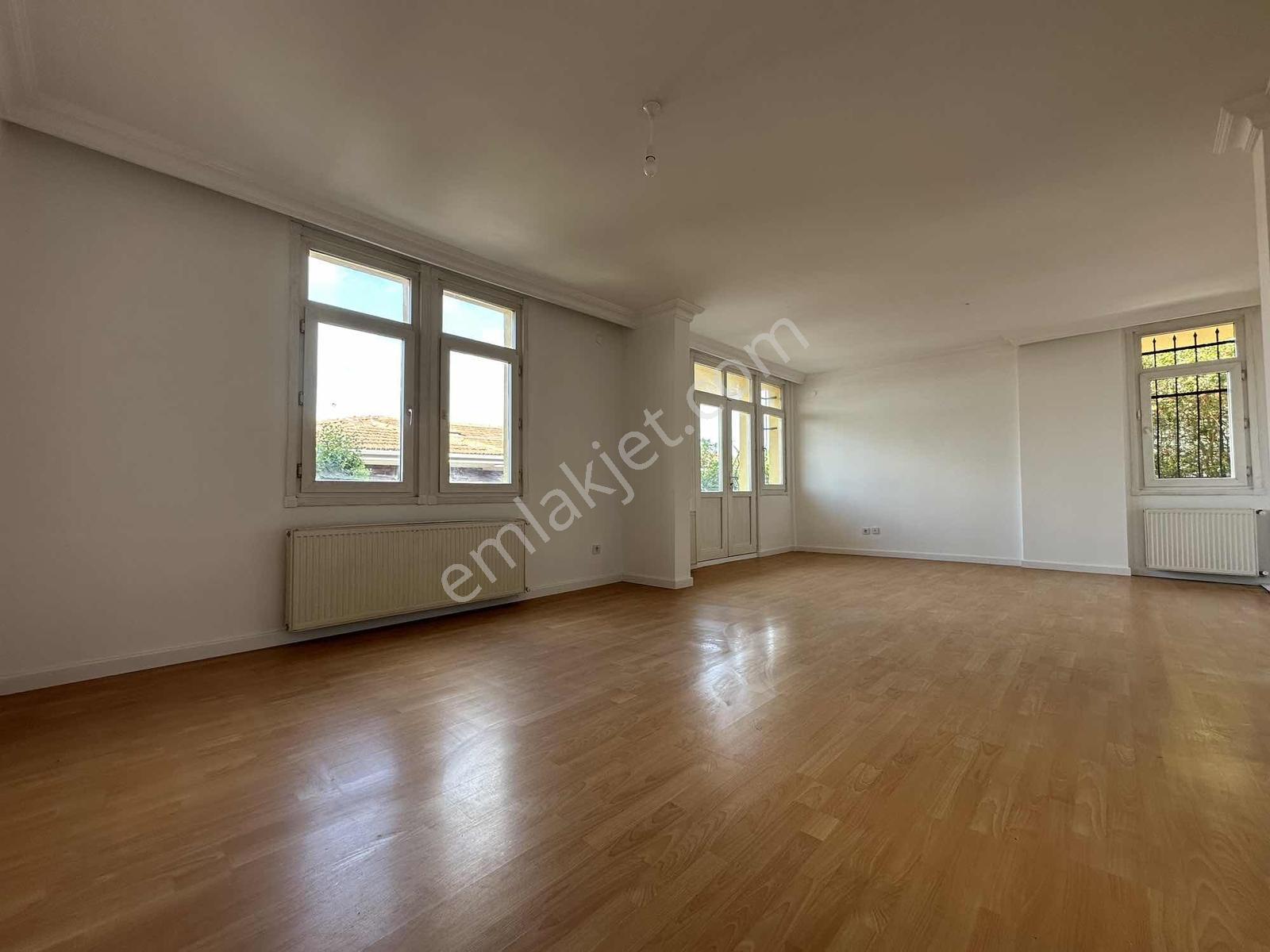 Çengelköy Ata2 Sitesinde 180 M2 Tertemiz Dublex Villa - Görsel 10