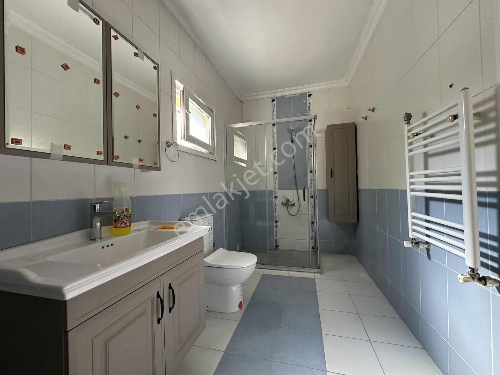 Çengelköy Ata2 Sitesinde 180 M2 Tertemiz Dublex Villa - Görsel 27