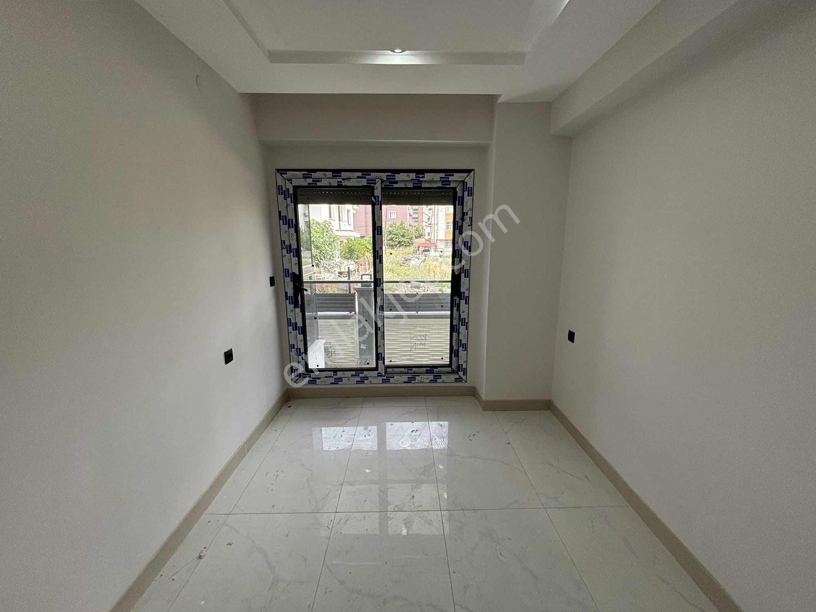 Muratbey'de Havuzlu Sitede Satılık 3+1 Sıfır Lüx Daire - Görsel 27