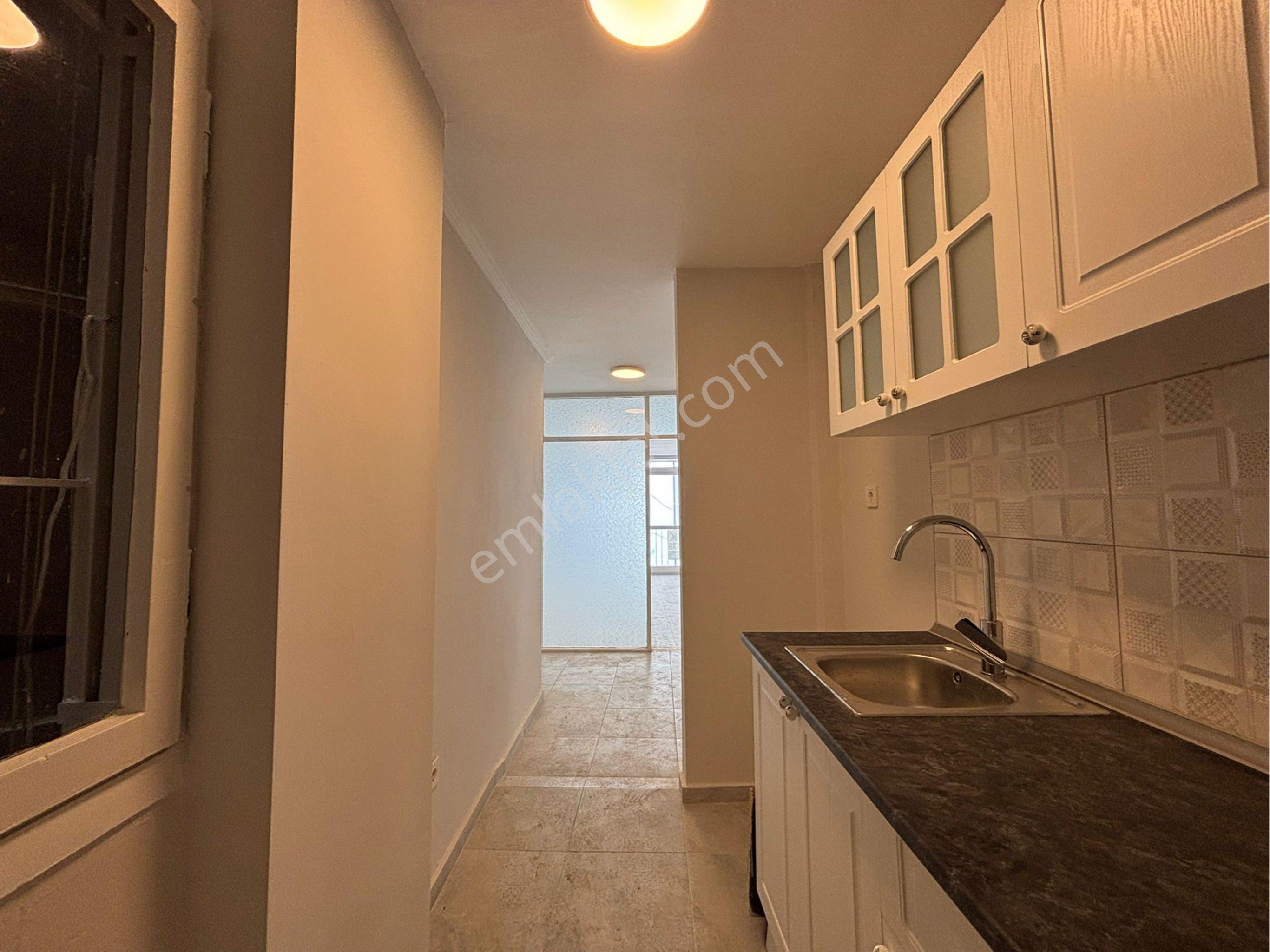 Alsancak Talatpaşa Bulvarında 1+1 4.kat Masrafsız Kiralık Daire! - Görsel 20
