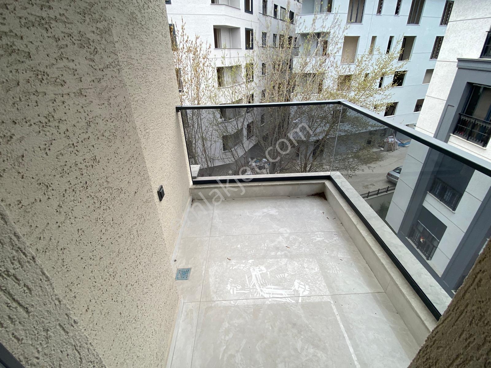 Bahçelievler Sıfır Daire 4.kat 3+1 K.oto Parklı Asansörlü - Görsel 13