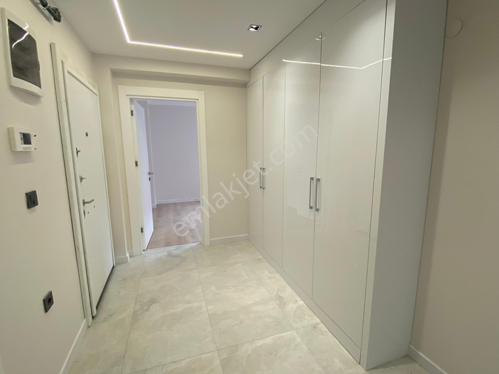 Bahçelievler Sıfır Daire 4.kat 3+1 K.oto Parklı Asansörlü - Görsel 12