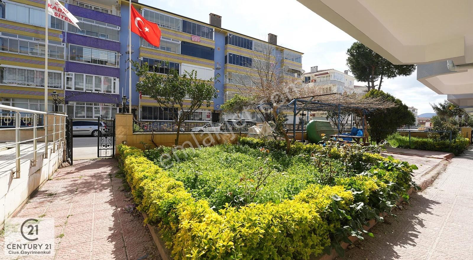 C21 Cius Kumla'da Havuzlu, Eşyalı, Kombili Satılık 2+1 Daire - Görsel 14