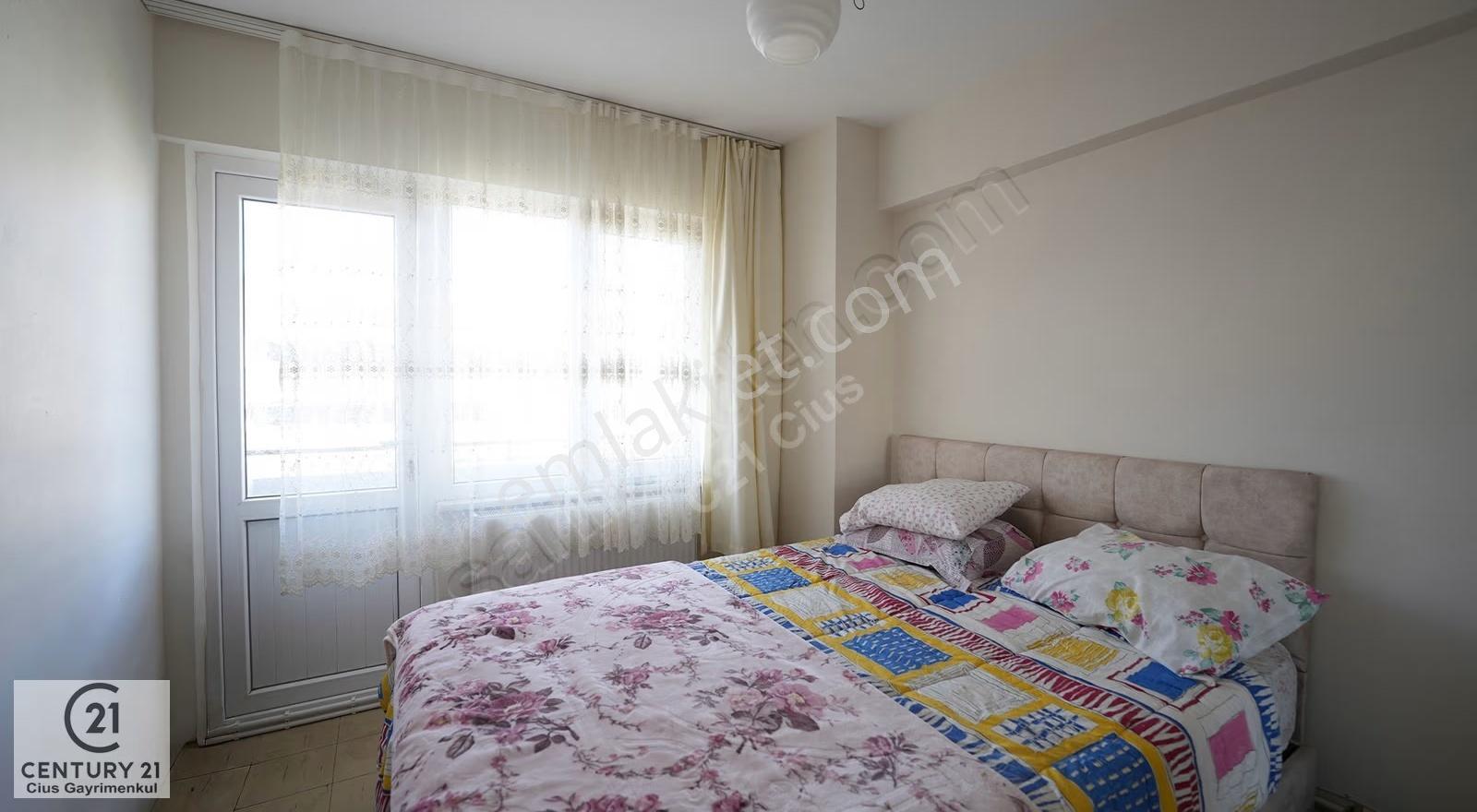 C21 Cius Kumla'da Havuzlu, Eşyalı, Kombili Satılık 2+1 Daire - Görsel 8