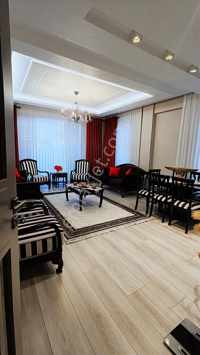 Aka Emlaktan Harmancıkta Site İçi 5+1 Villa - Görsel 32