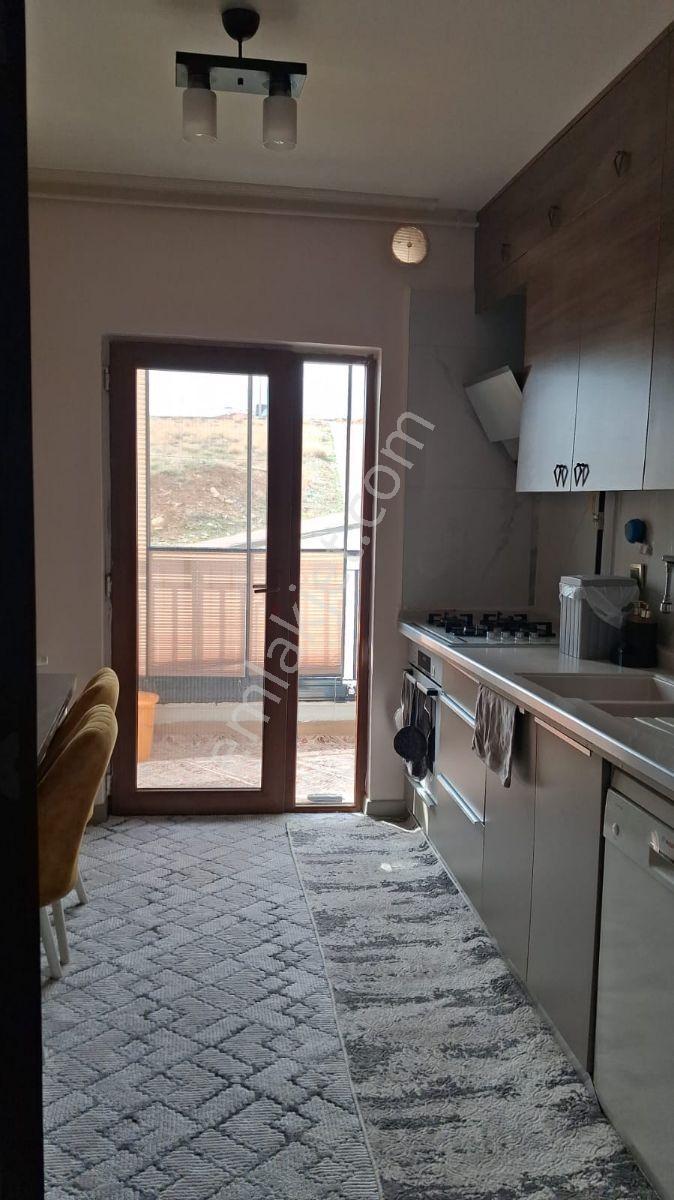 Aka Emlaktan 3+1 Tapu Teslim Full Yapılı Geniş Daire Tipi