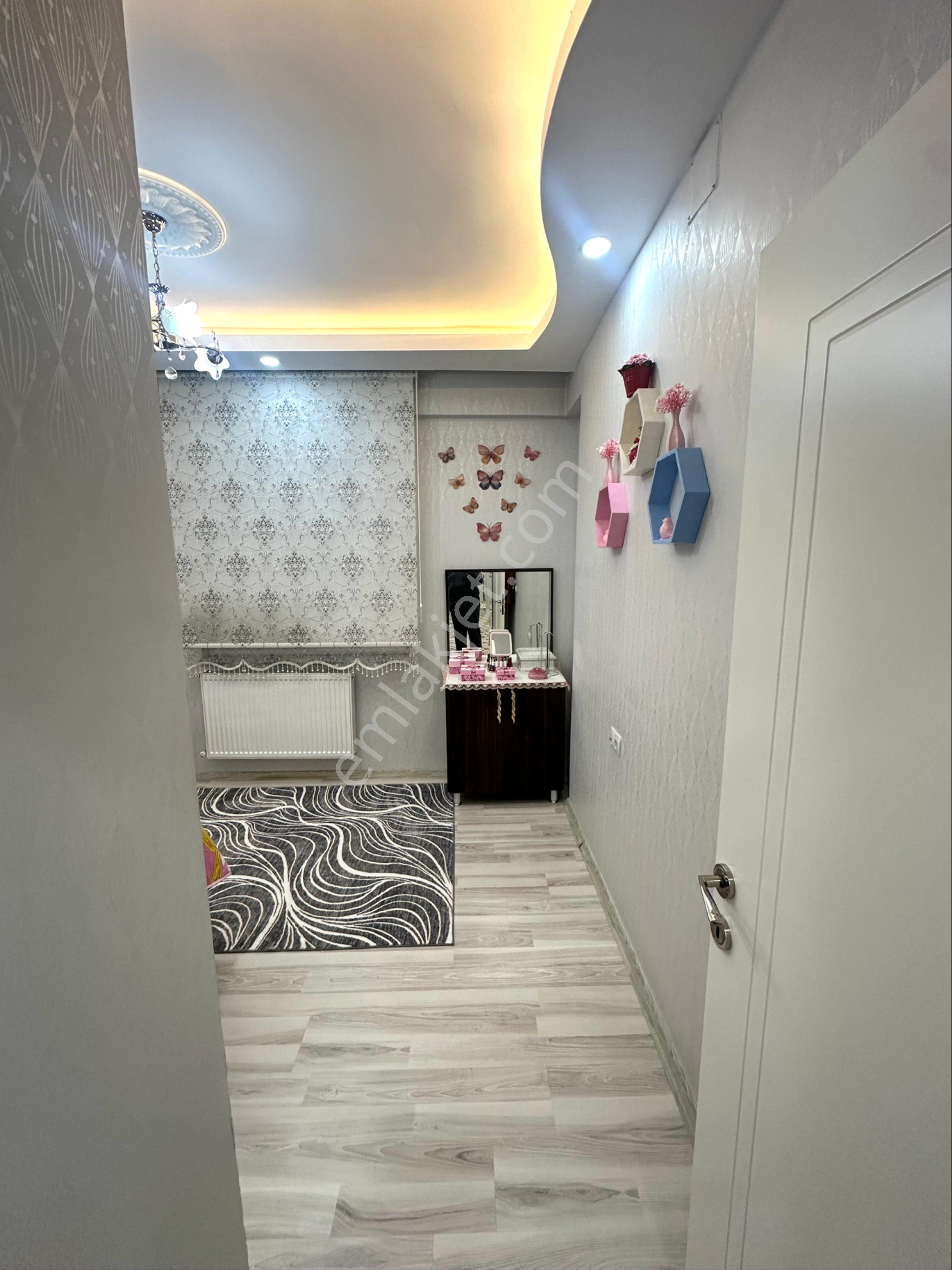 Seyrantepe Mirzaevler Tramvay Karşısı Cadde Üzeri - Görsel 8