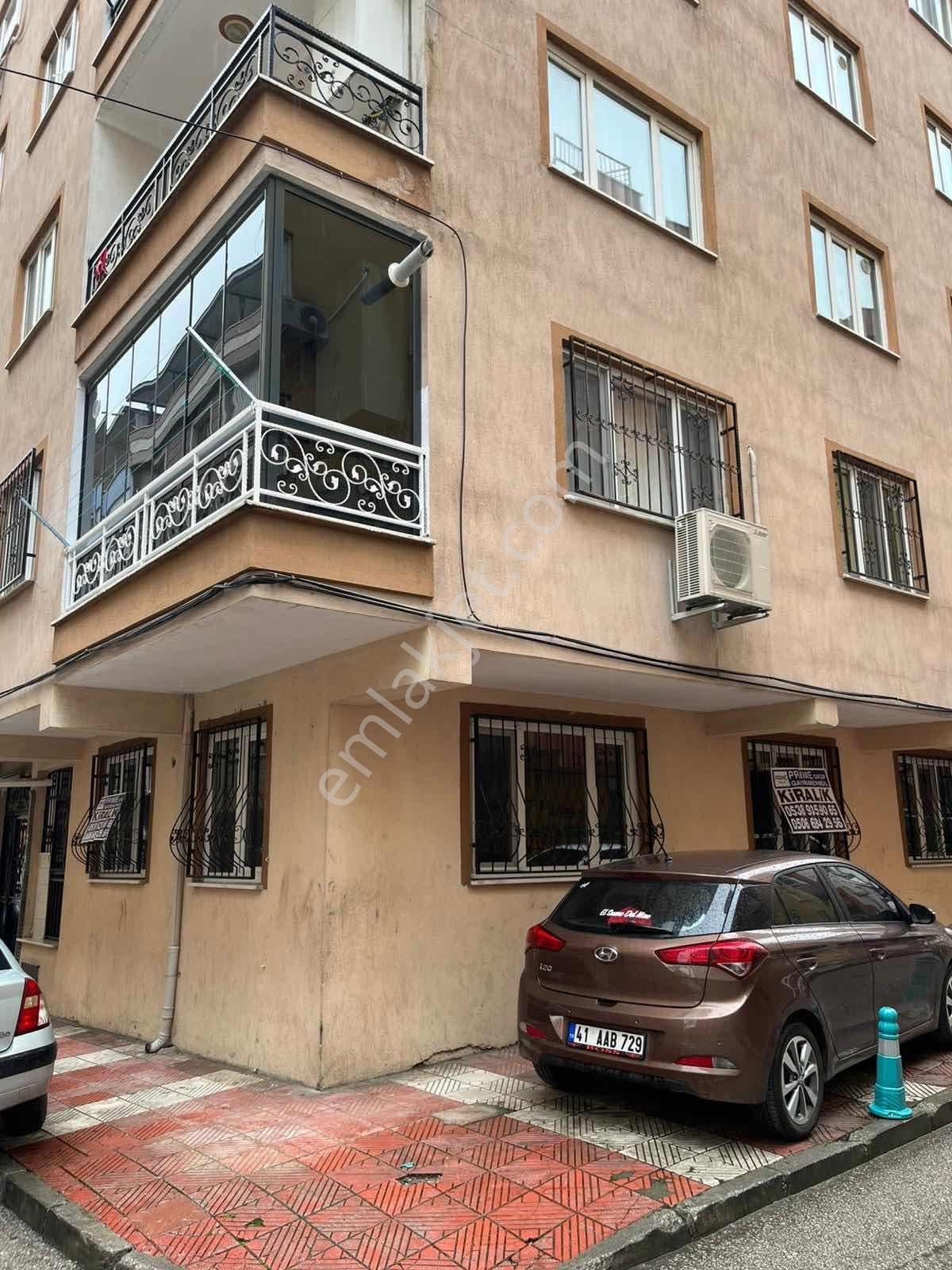 Şehitler Mahallesinde 2+1 Kapalı Mutfak Kiralık - Görsel 32