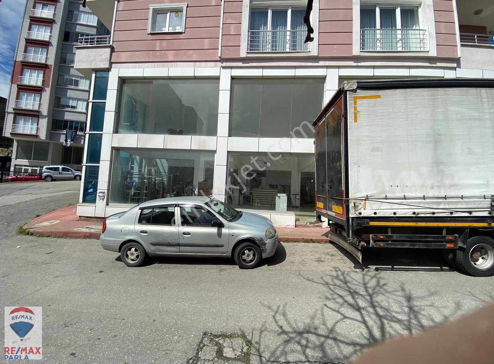 2. Bulvar Yolu Üst Sokağında Sıfır Köşe Fırsat İşyeri - Görsel 2