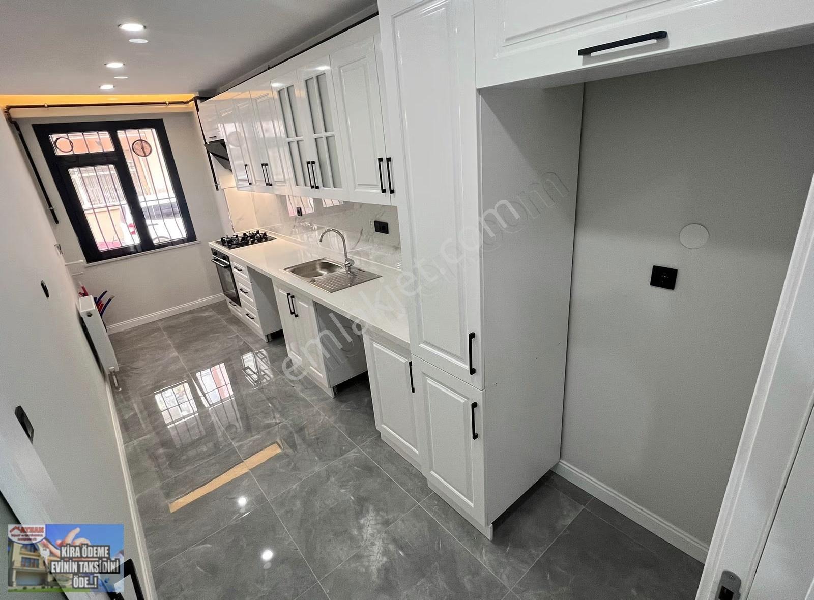 Küçükköy Meydan'da Özel Yapım Lüx 85m2 2+1 Daire... - Görsel 9