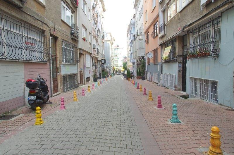 Tülay Özkök'ten Toplu Ulaşıma Yakın Arakat 1+1 Kiralık Daire - Görsel 16