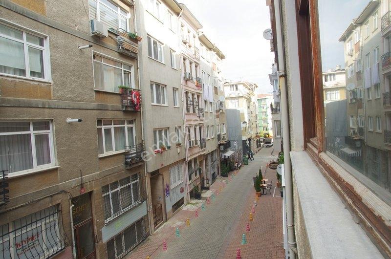 Tülay Özkök'ten Toplu Ulaşıma Yakın Arakat 1+1 Kiralık Daire - Görsel 25