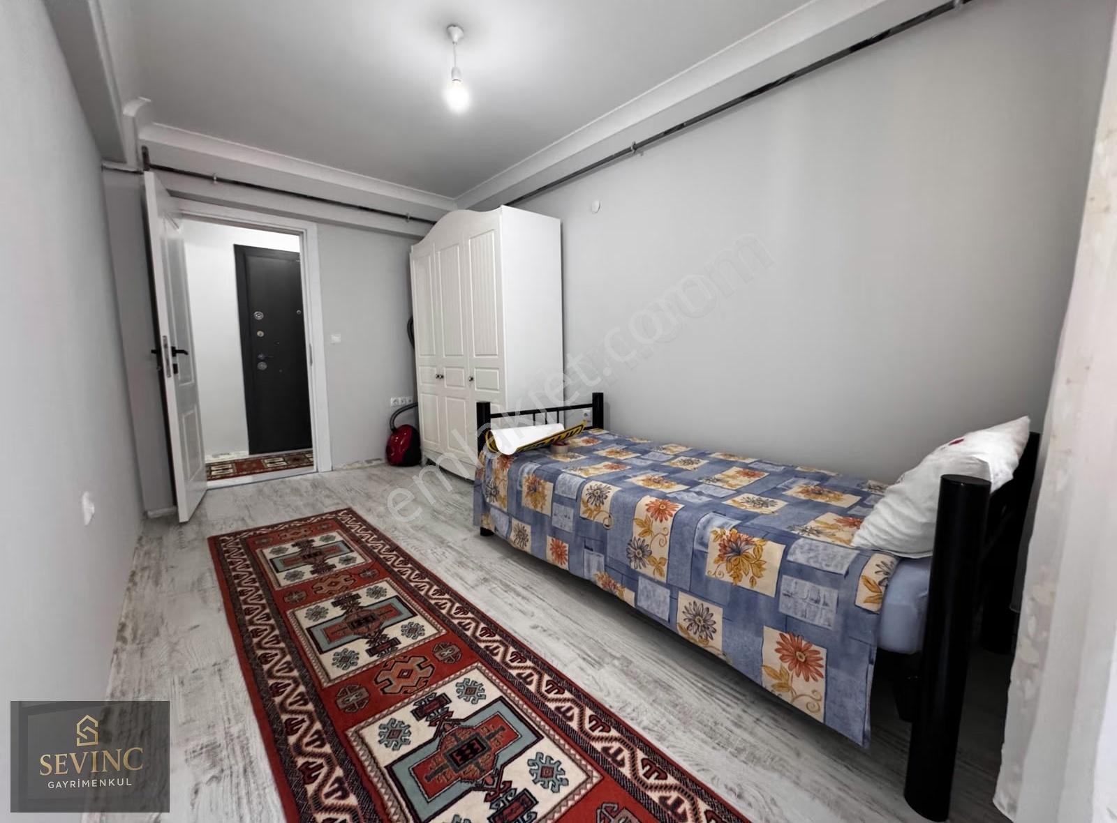 Sevinç'ten Şehrin Merkezinde Çarşıda 1+1 Eşyalı Kiralık Daire - Görsel 16