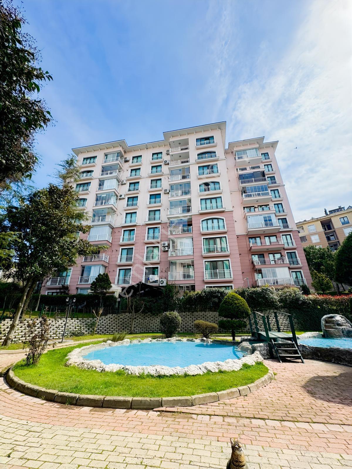 Halkalı Laleşehir Konaklarında 6+1 Bahçe Dubleks Kiralık Daire - Görsel 24