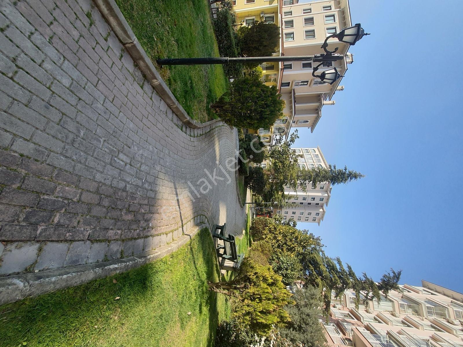 Halkalı Laleşehir Konaklarında 6+1 Bahçe Dubleks Kiralık Daire - Görsel 8