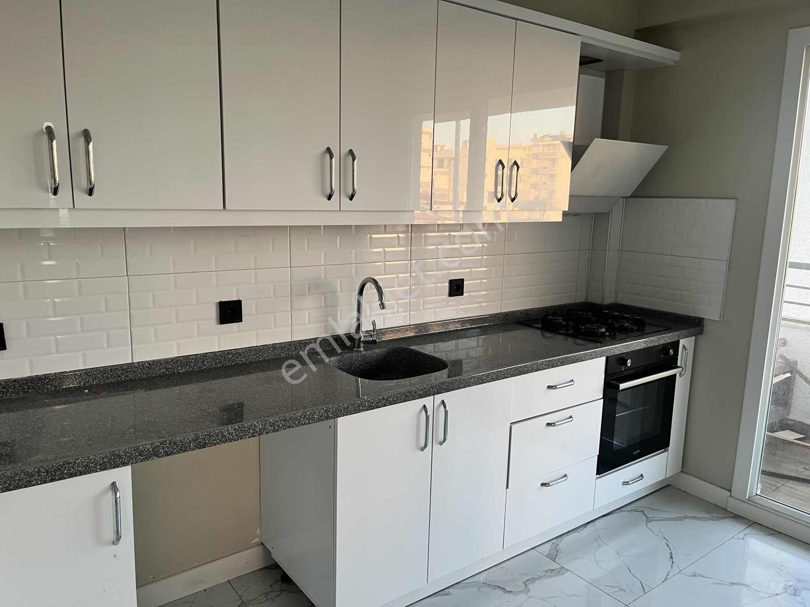 Gömeç'te Site İçerisinde Önü Açık Kiralık Daire - Görsel 8