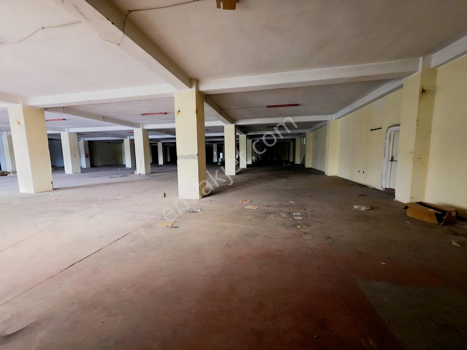 Sancaktepe 3.kat Kdv Avantajlı 3500 M2 Depo & İmalathane - Görsel 23