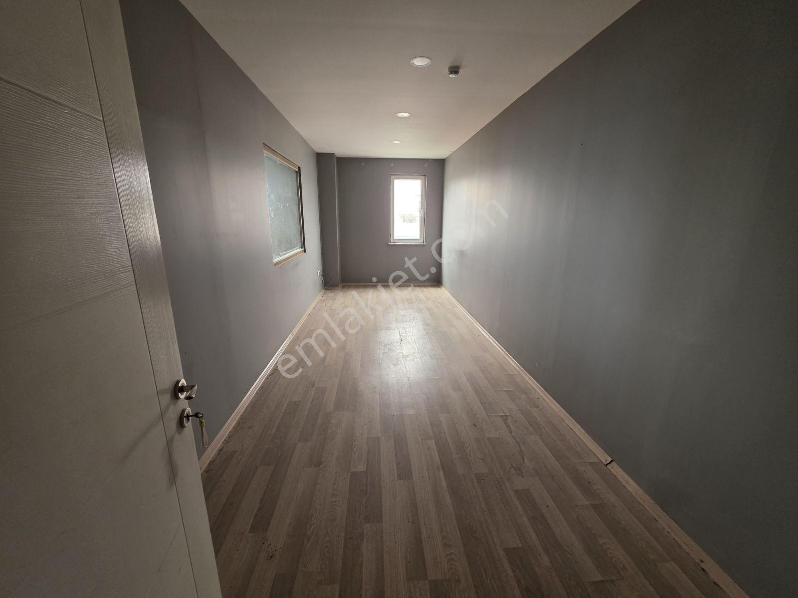 Sancaktepe 3.kat Kdv Avantajlı 3500 M2 Depo & İmalathane - Görsel 9