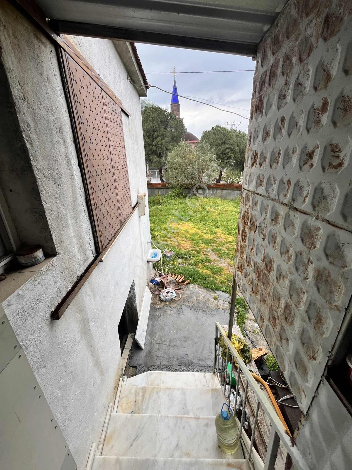Gömeç'te Satılık 250 M2 Arsa İçerisinde Masrafsız Ev - Görsel 12