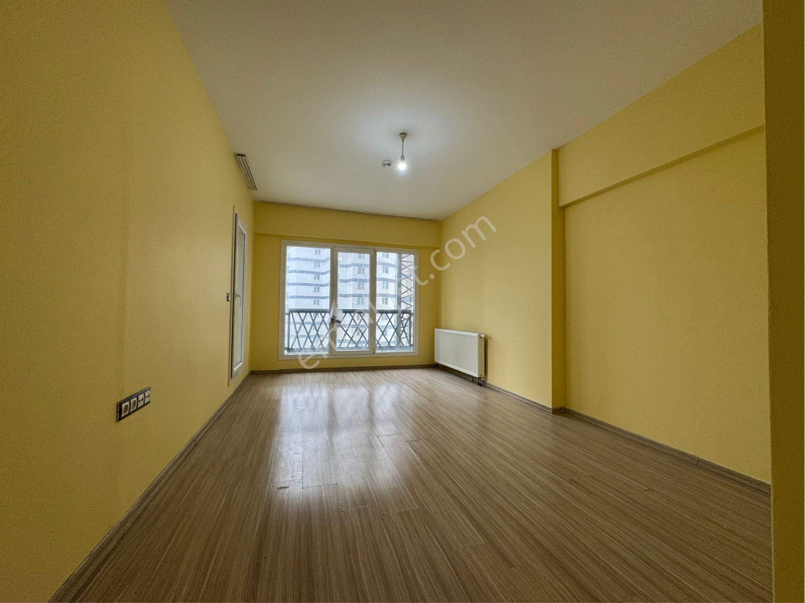 Ak Towers'da 2+1 Kiralık Daire