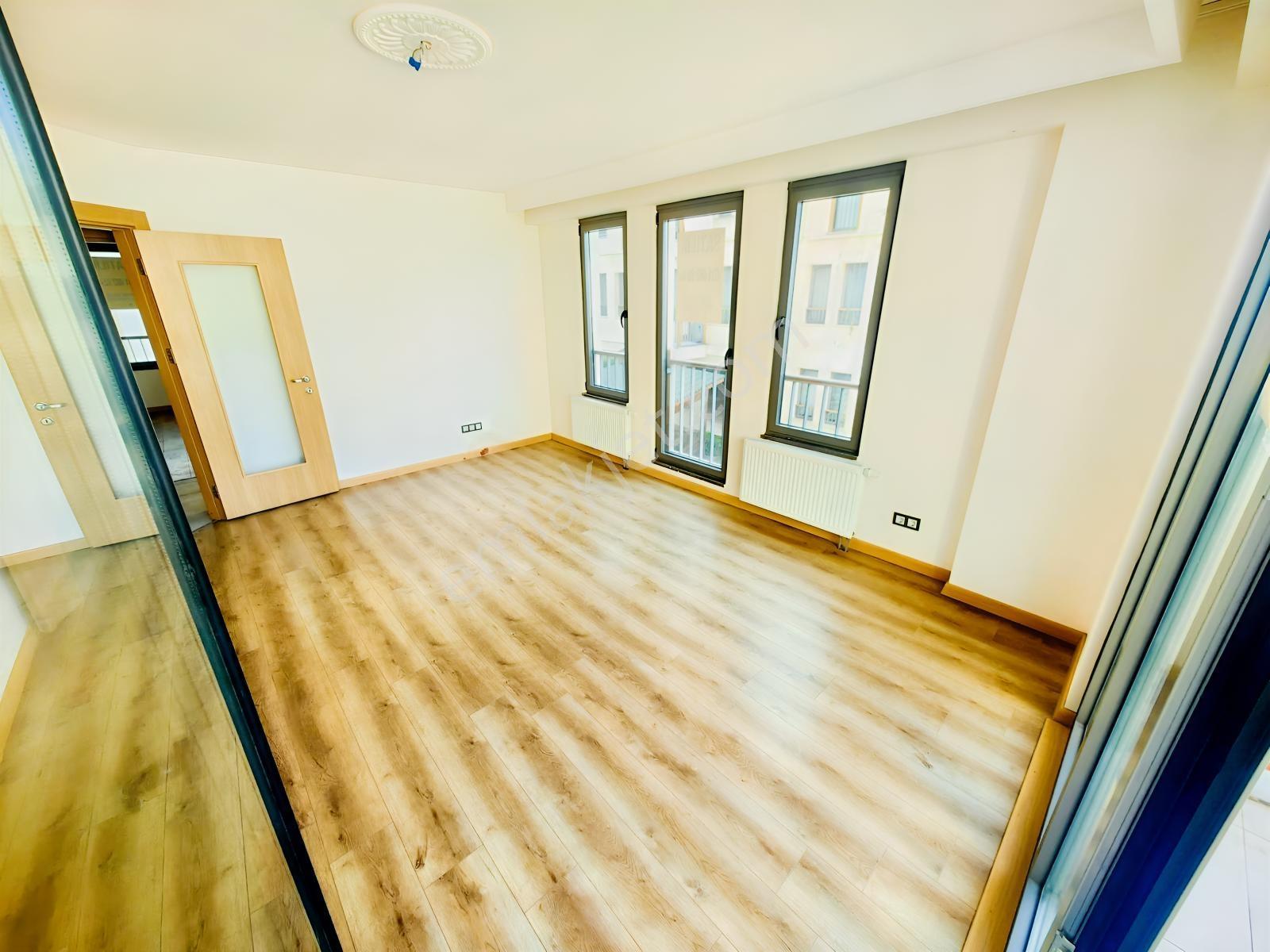 Beyoğlu Sütlücede Kapalı Otoparklı Ferah 2+1 Daire !!!! - Görsel 22