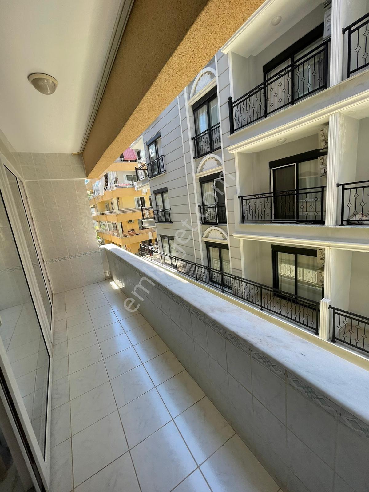 Alanya Mahmutlarda Denize 150 Metre 3+1 Eşyalı Daire - Görsel 31