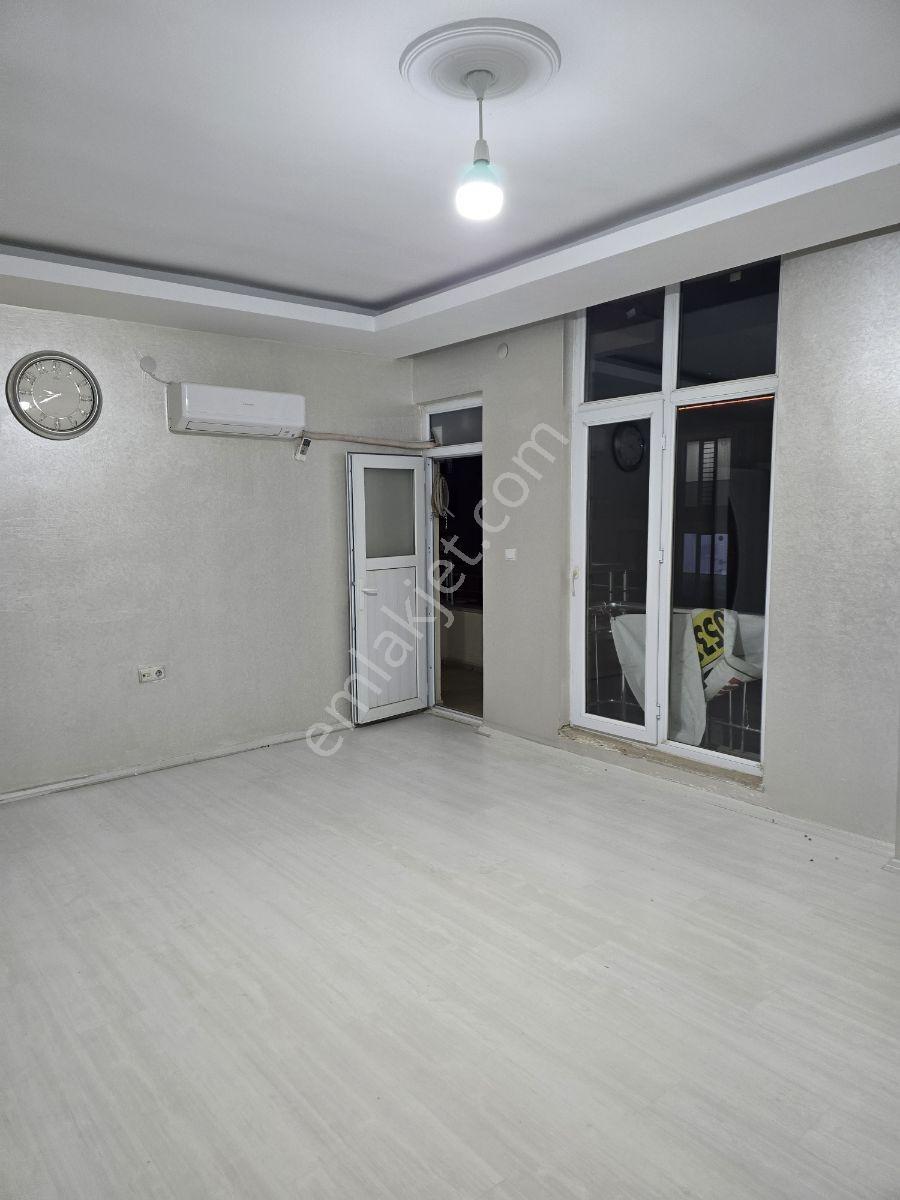 Çamlıtepe'de Şehir Manzaralı Kiralık Temiz Daire - Görsel 5