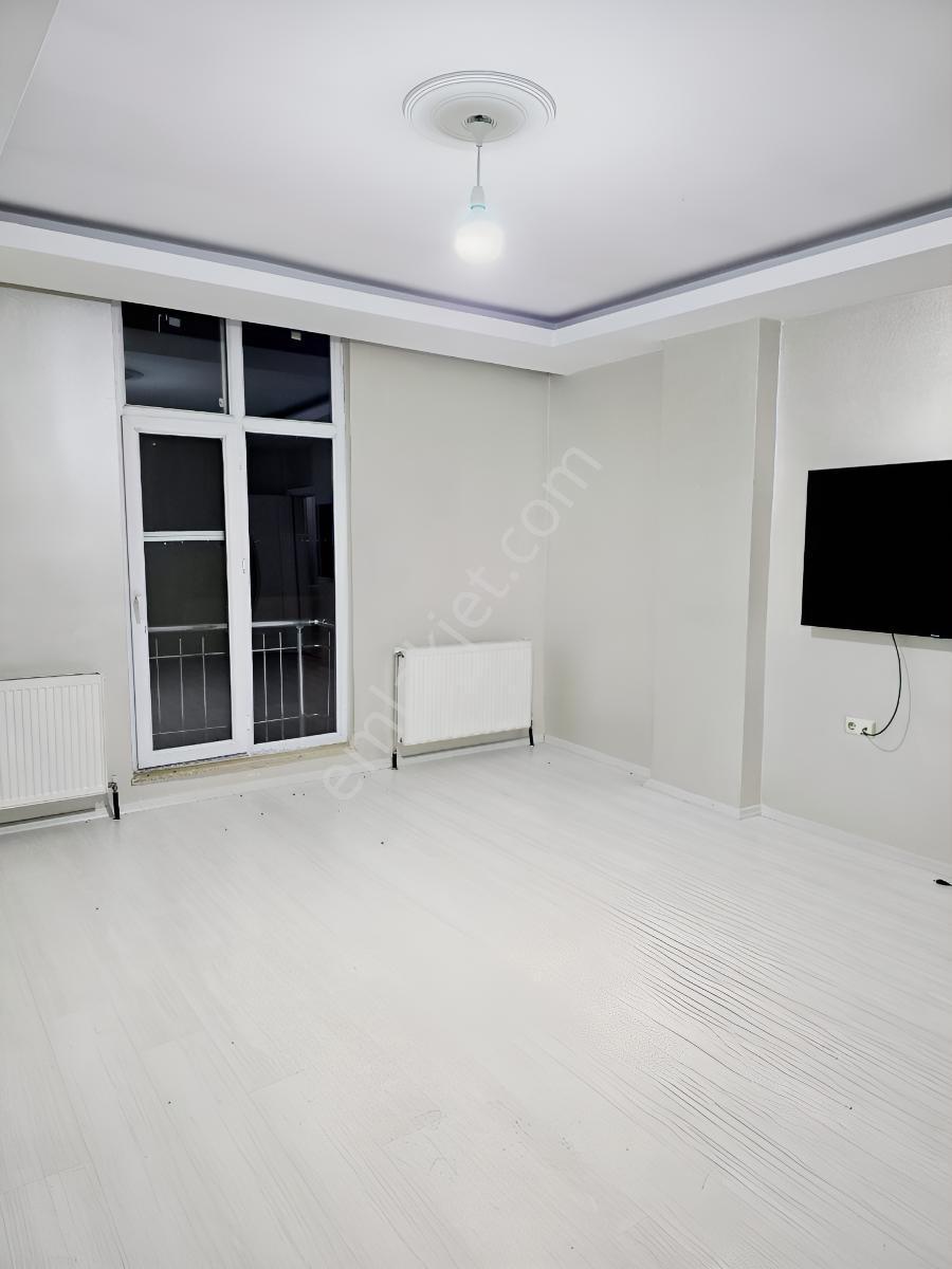 Çamlıtepe'de Şehir Manzaralı Kiralık Temiz Daire - Görsel 2