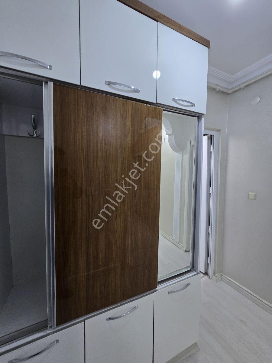 Çamlıtepe'de Şehir Manzaralı Kiralık Temiz Daire - Görsel 13