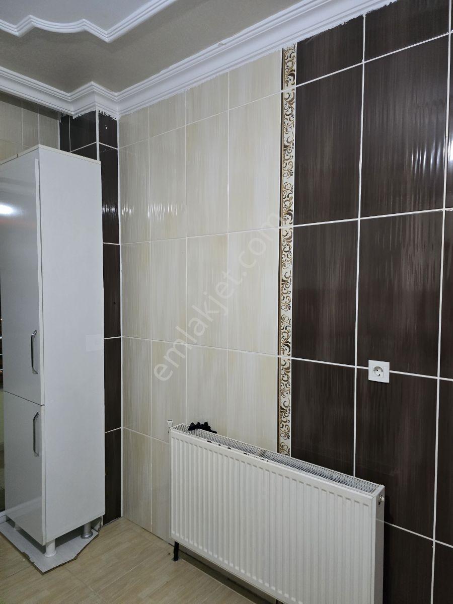 Çamlıtepe'de Şehir Manzaralı Kiralık Temiz Daire - Görsel 10