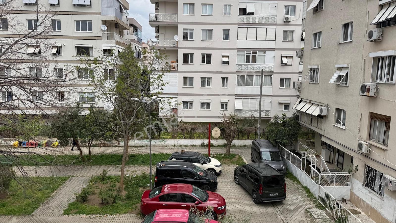 Karşıyaka B.evlerde Merkezi Konumda Satılık 3+1 Daire - Görsel 23