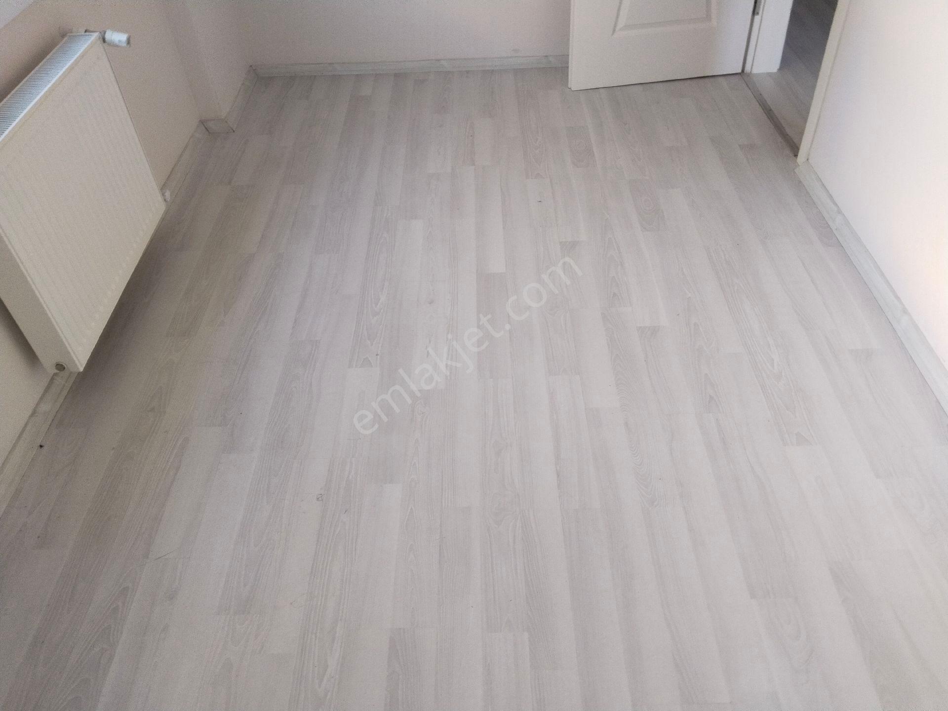 Bergama Zafer Mah Doğalgazlı Ön Cephe Ara 2.kat 2+1 Kiralık Daire - Görsel 20