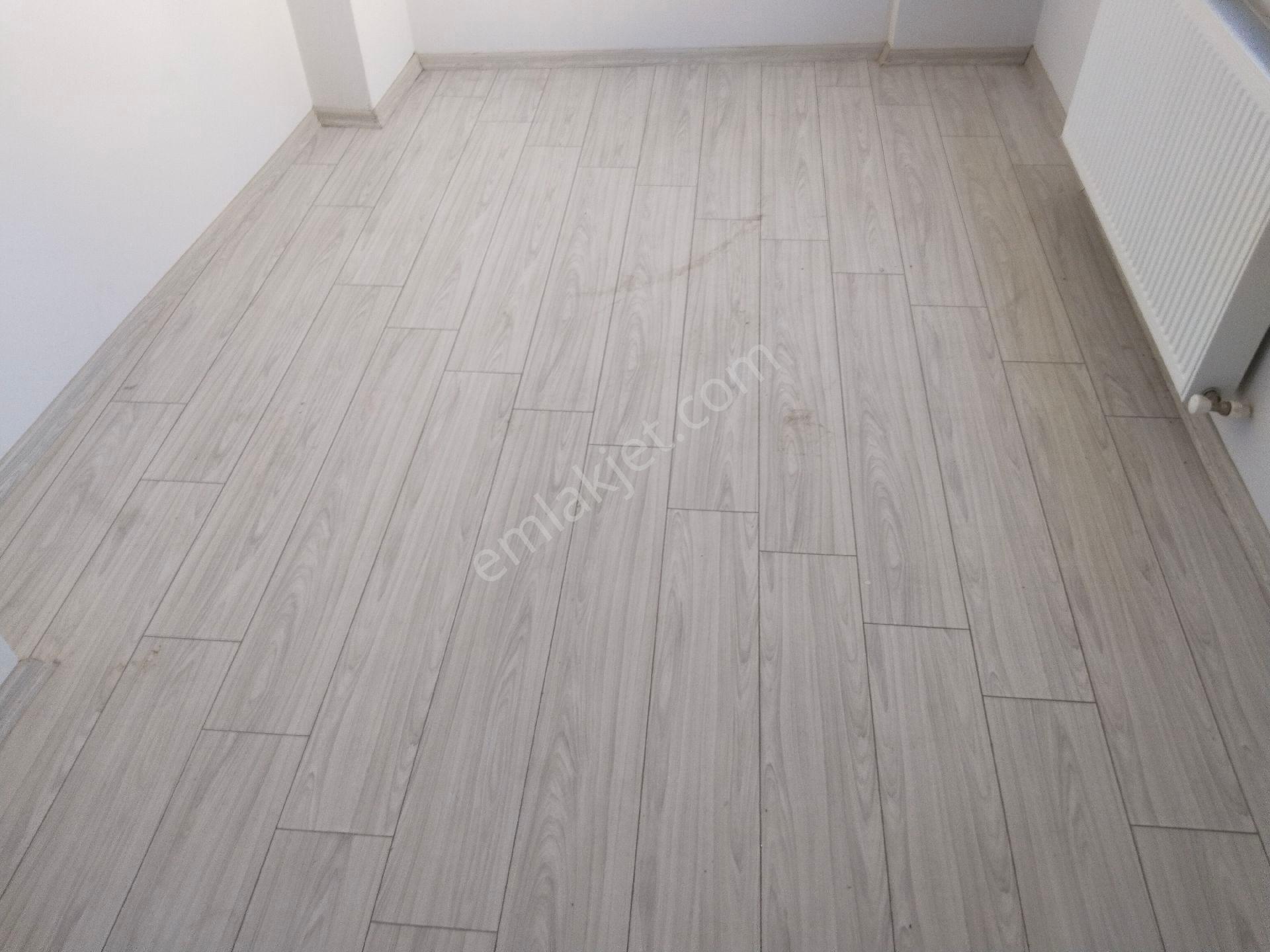 Bergama Maltepe Mah Şehir Merkezinde Doğalgazlı Ara Kat Kapalı Mutfak 2+1 Kiralık Daire - Görsel 21